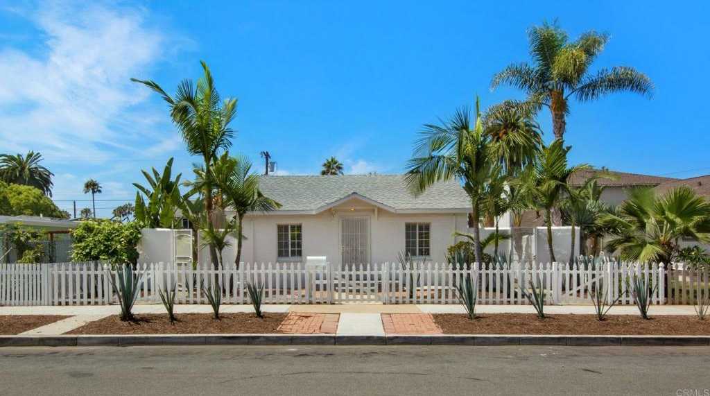 photo 1: 705 N. Ditmar Street, Oceanside CA 92054