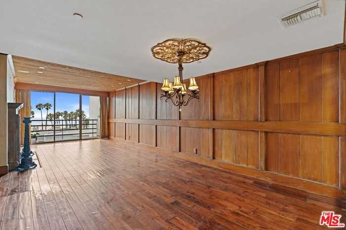 photo 2: 2920 Neilson Way Unit 403, Santa Monica CA 90405