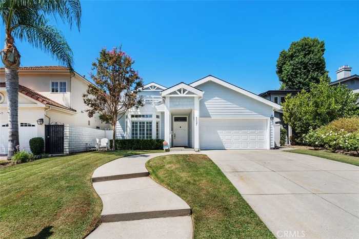 photo 2: 4327 Rhodes Avenue, Studio City CA 91604