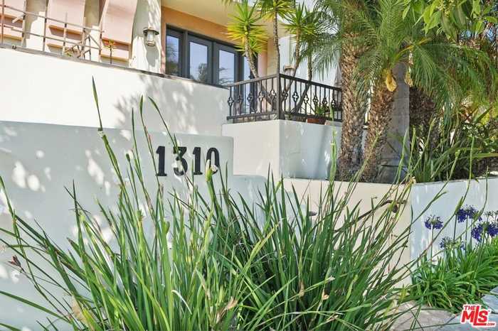 photo 2: 1310 Armacost Avenue Unit 104, Los Angeles CA 90025