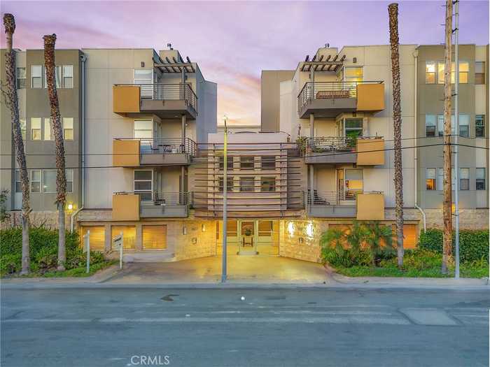 photo 1: 4170 Fair Avenue Unit 203, Studio City CA 91602