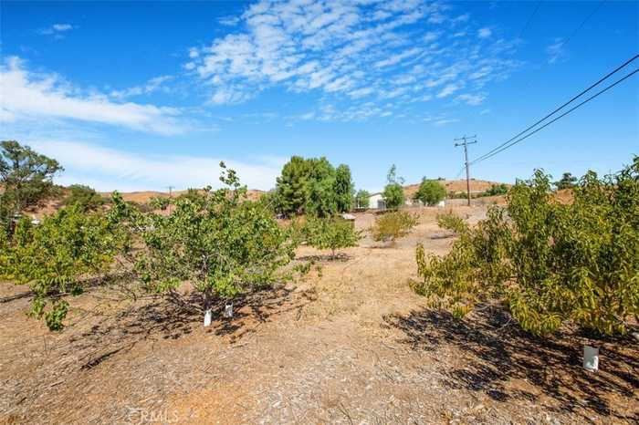 photo 12: 13657 Davenport Rd, Agua Dulce CA 91390