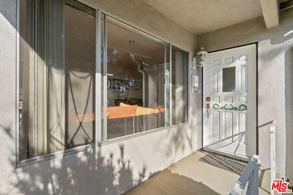 photo 3: 4108 Albright Avenue, Los Angeles CA 90066