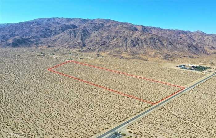 photo 2: 1 Baseline Road, 29 Palms CA 92277