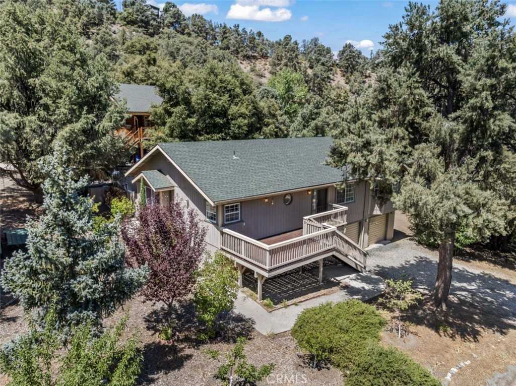 photo 3: 2411 Glacier Drive, Pine Mountain Club CA 93225