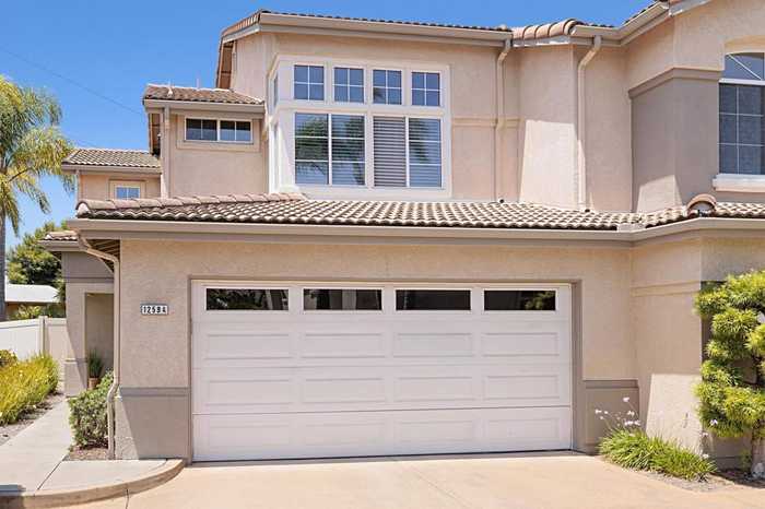 photo 1: 1259 Natoma Way, Oceanside CA 92057