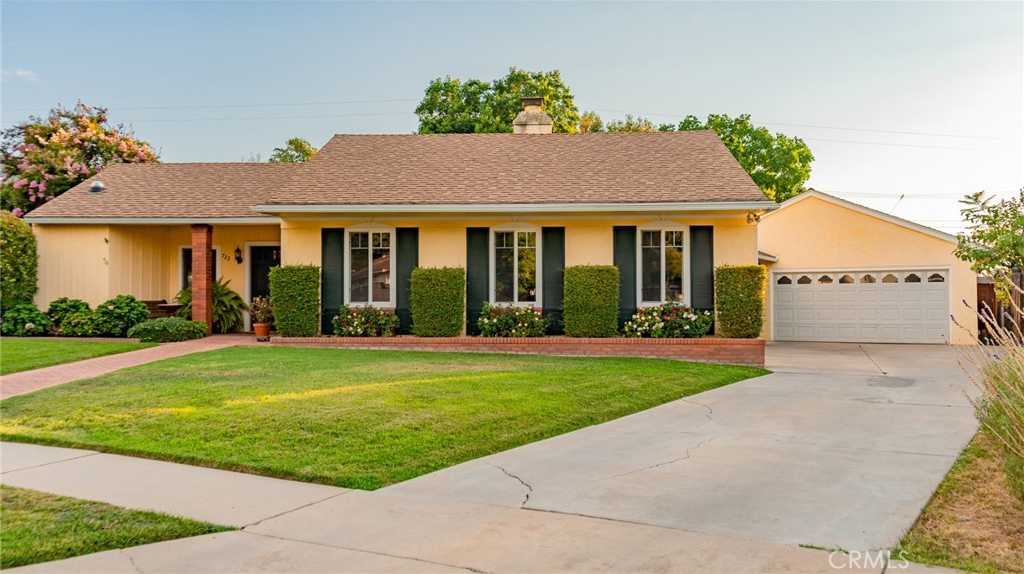 photo 1: 722 S Eureka Street, Redlands CA 92373