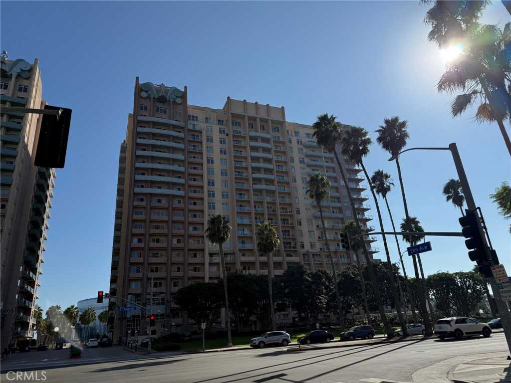 photo 1: 388 E Ocean Boulevard Unit 408, Long Beach CA 90802