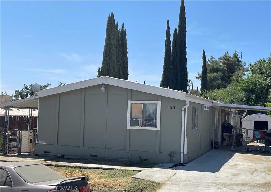 photo 1: 17171 Aragon Drive, Perris CA 92570