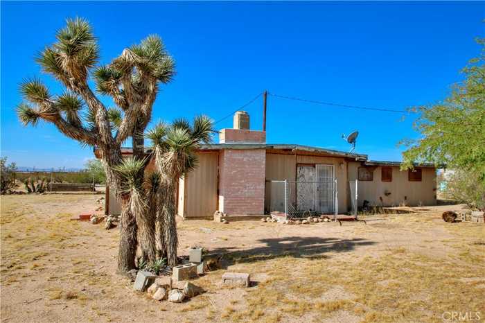 photo 1: 62105 Moon Drive, Joshua Tree CA 92252