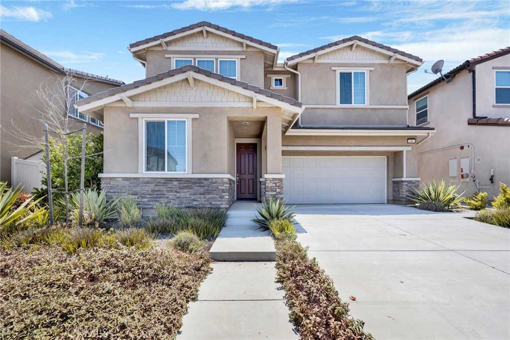 photo 1: 680 Platte Way, Oxnard CA 93036