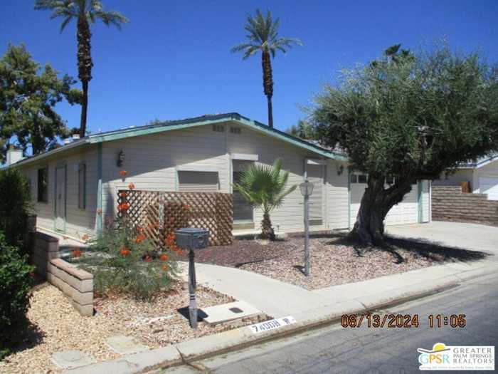 photo 2: 74008 Zircon Circle, Palm Desert CA 92260