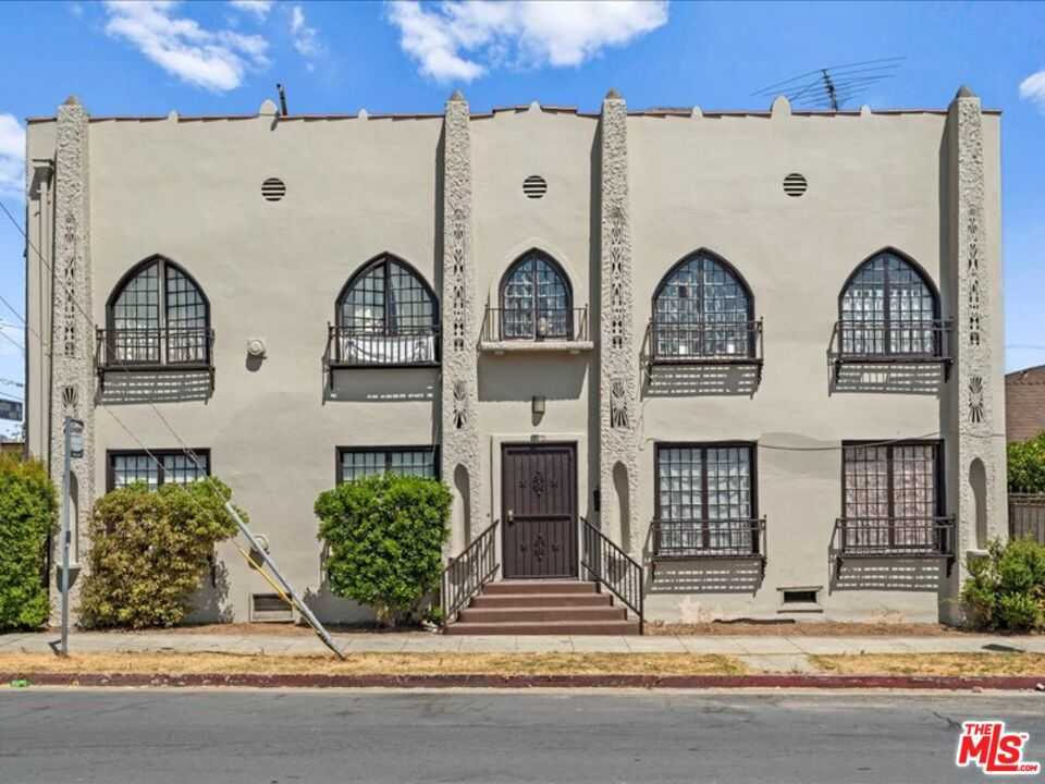 photo 2: 4886 Lexington Avenue, Los Angeles CA 90029