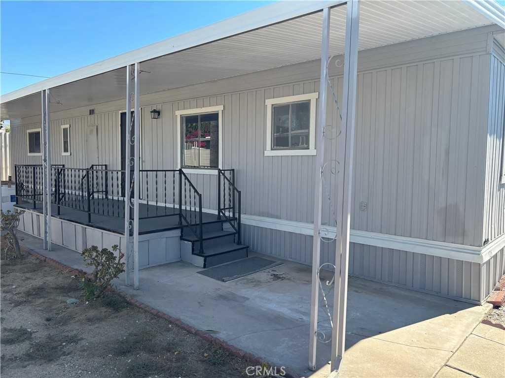 photo 2: 26250 9th. Steet Unit 126, Highland CA 92346