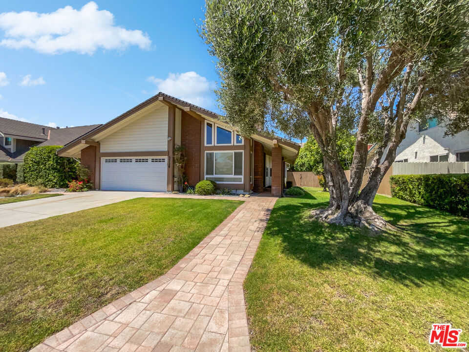 photo 1: 5729 Mulberry Ridge Drive, Camarillo CA 93012