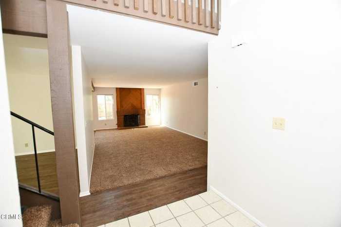 photo 2: 2336 Parkway Drive, Camarillo CA 93010