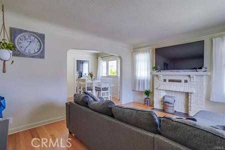 photo 3: 815 S Patton Avenue, San Pedro CA 90731