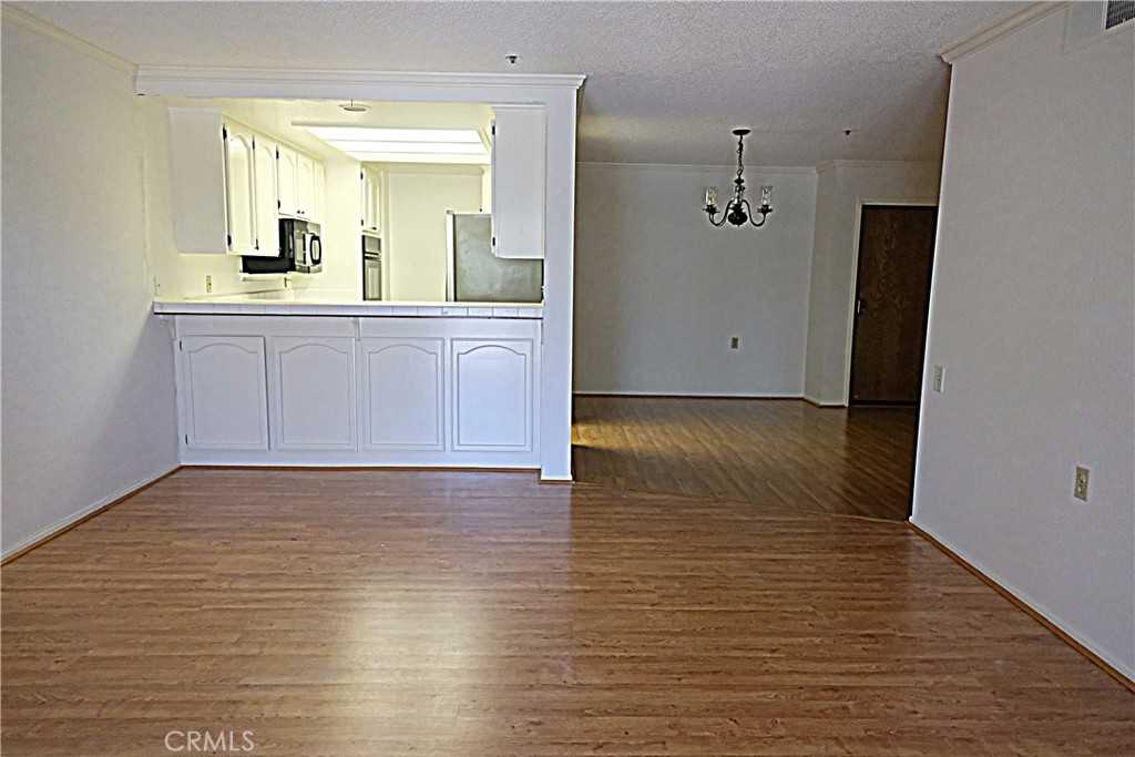 photo 3: 13601 Del Monte Drive, Seal Beach CA 90740