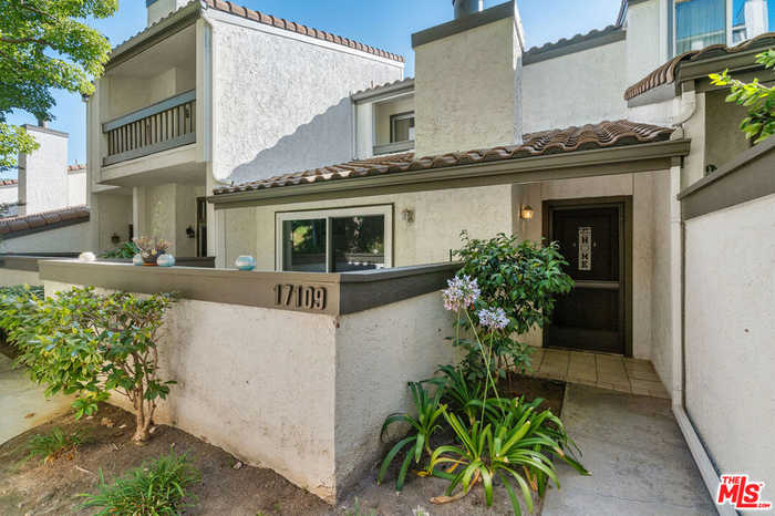 photo 2: 17109 Palisades Circle, Pacific Palisades CA 90272