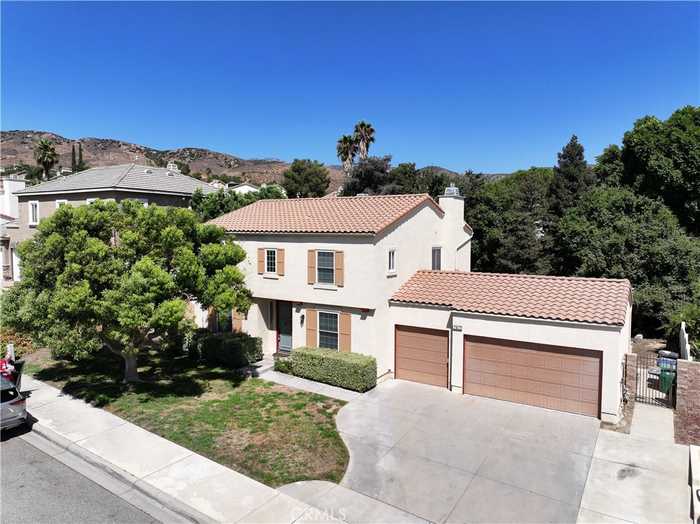 photo 2: 7447 Glen Oaks, Highland CA 92346