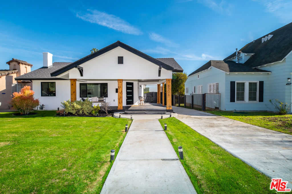 photo 2: 5126 Brynhurst Avenue, Los Angeles CA 90043