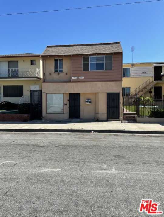 photo 1: 2306 W 79th Street, Inglewood CA 90305