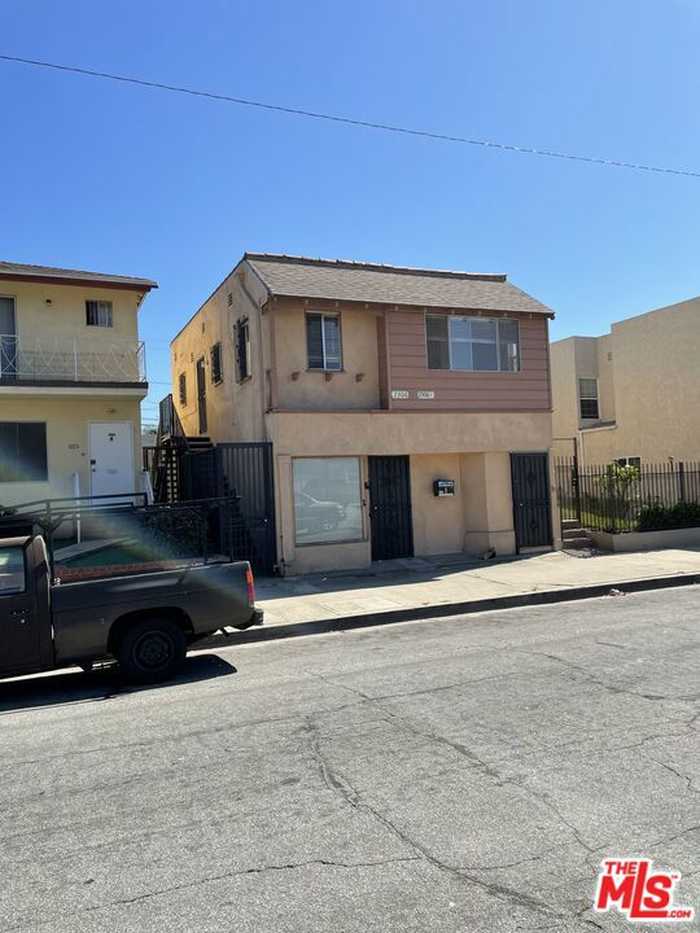 photo 2: 2306 W 79th Street, Inglewood CA 90305