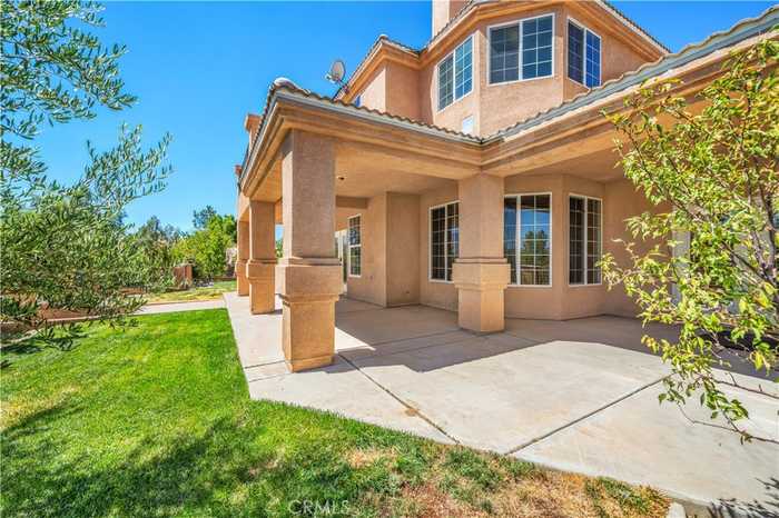 photo 2: 7597 Calpella Avenue, Hesperia CA 92345