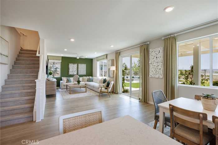 photo 2: 7672 Sienna Springs Loop, Highland CA 92346