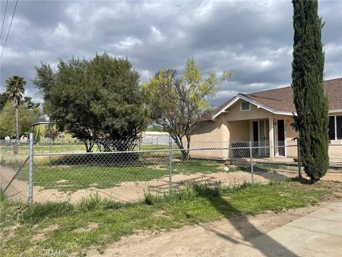 photo 1: 340 W 40th Street, San Bernardino CA 92407