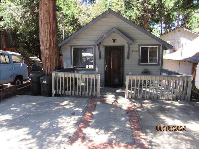 photo 2: 23348 South Village Ln., Crestline CA 92325