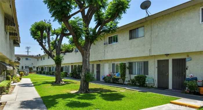 photo 2: 5593 Pioneer Boulevard Unit 12, Whittier CA 90601