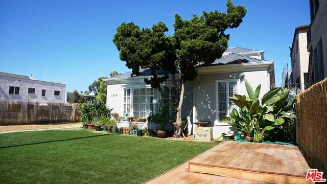 photo 3: 1216 S Westmoreland Avenue, Los Angeles CA 90006