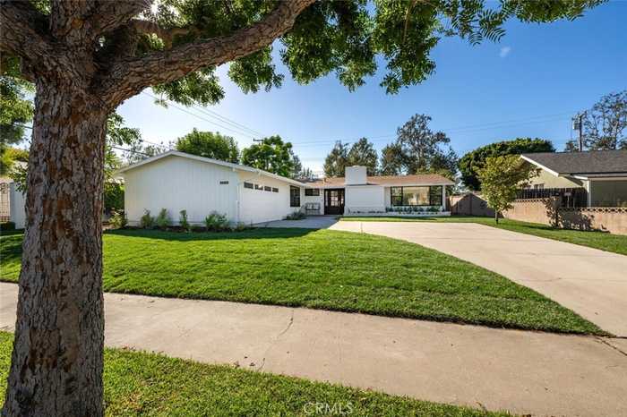 photo 2: 11331 Kensington Road, Rossmoor CA 90720