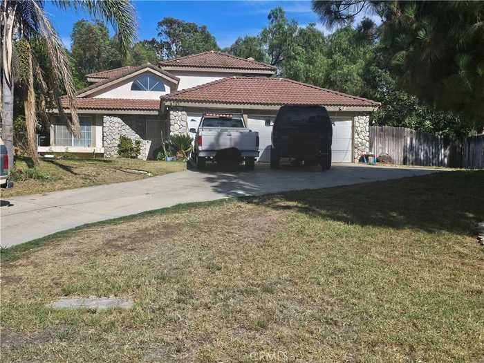 photo 2: 6757 Sunnyvale Drive, Riverside CA 92505