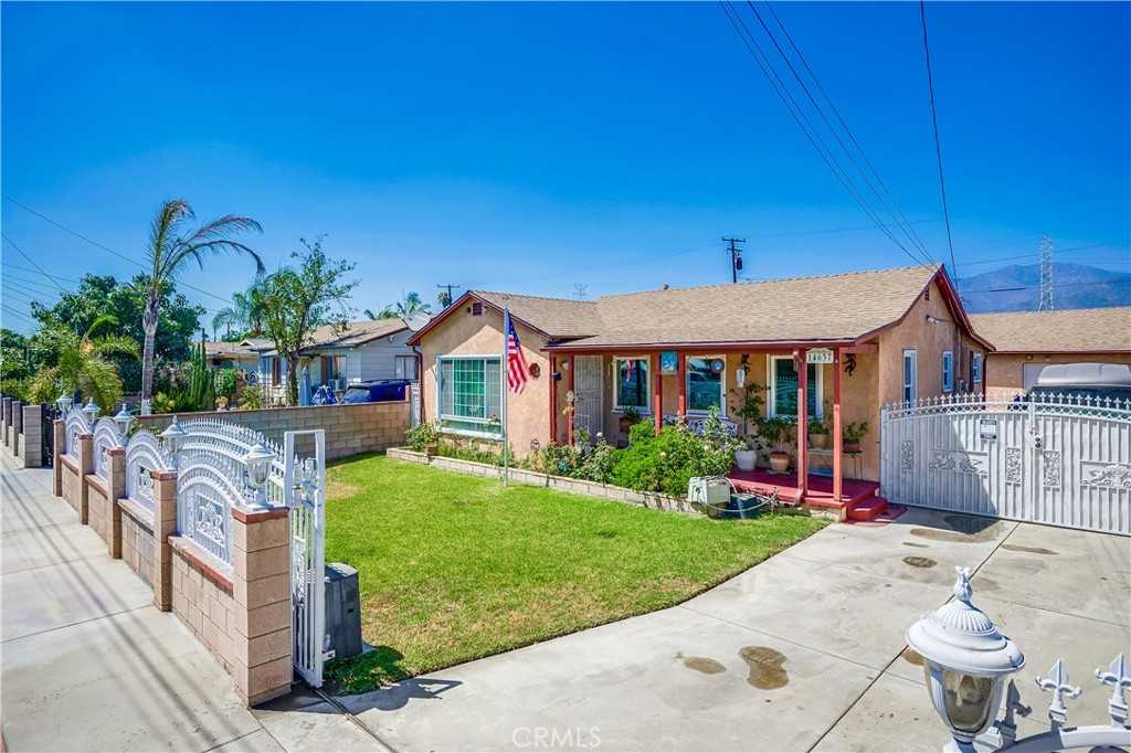 photo 1: 14637 California Avenue, Baldwin Park CA 91706