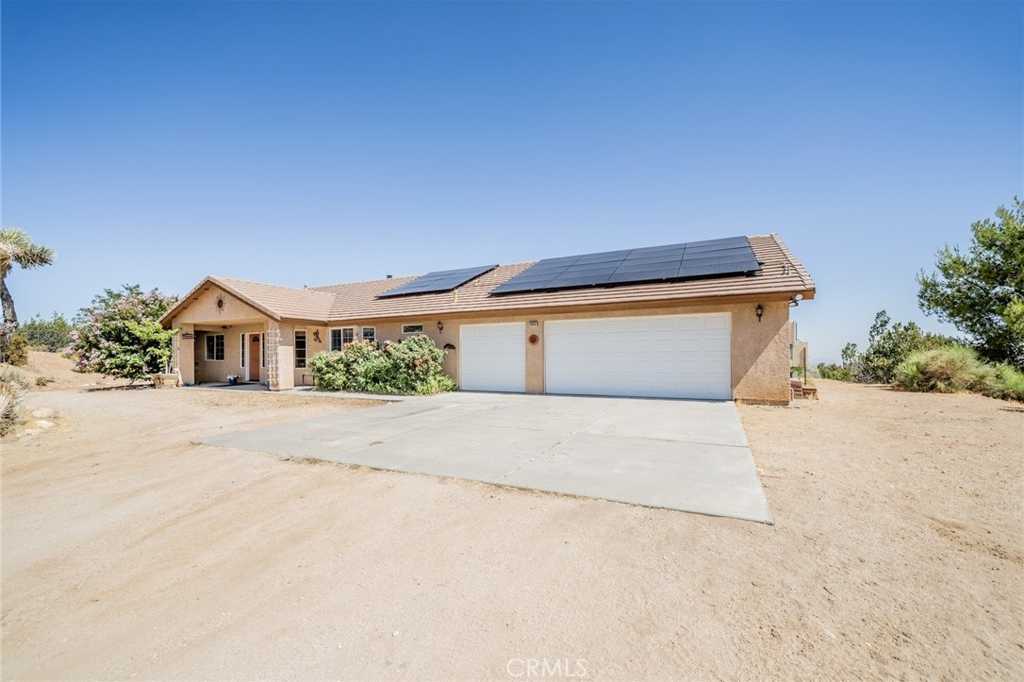 photo 1: 1990 Vista Road, Pinon Hills CA 92371