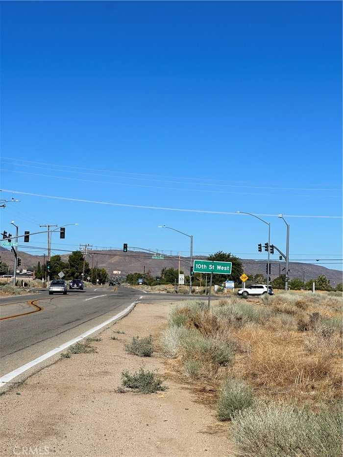 photo 1: W Avenue O, Palmdale CA 93551