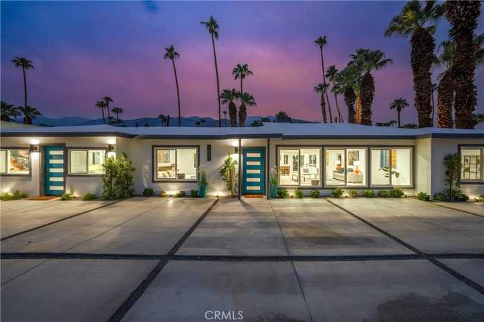 photo 2: 1657 S Sunrise Way, Palm Springs CA 92264