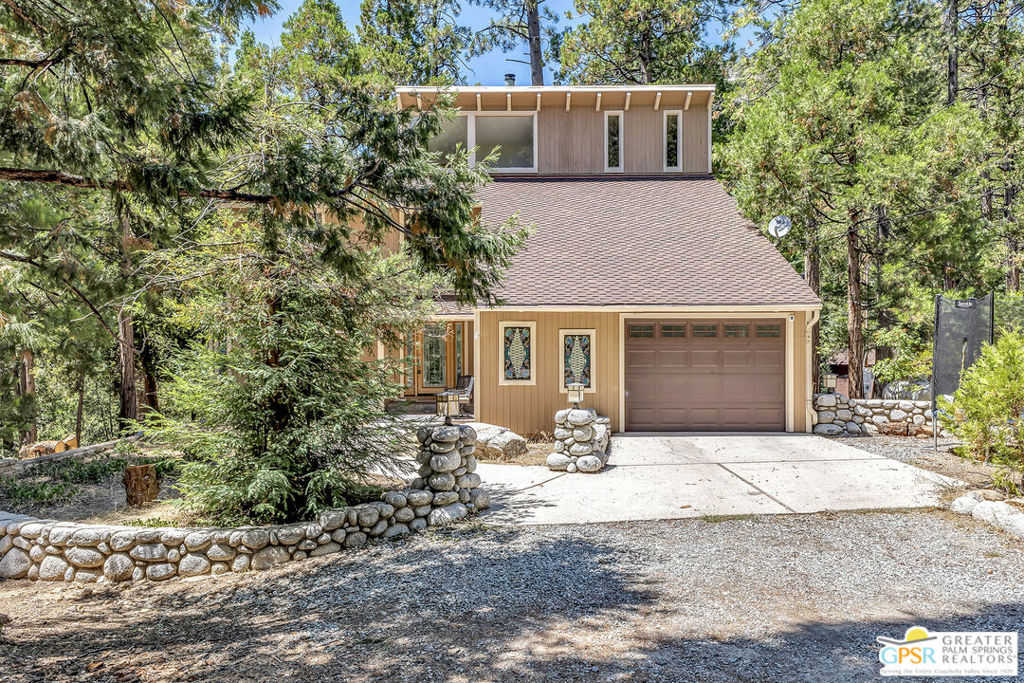 photo 1: 25395 Fern Valley Road, Idyllwild CA 92549