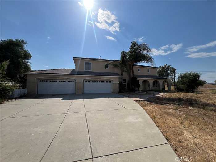 photo 1: 42335 Gold Cup Lan, Murrieta CA 92562