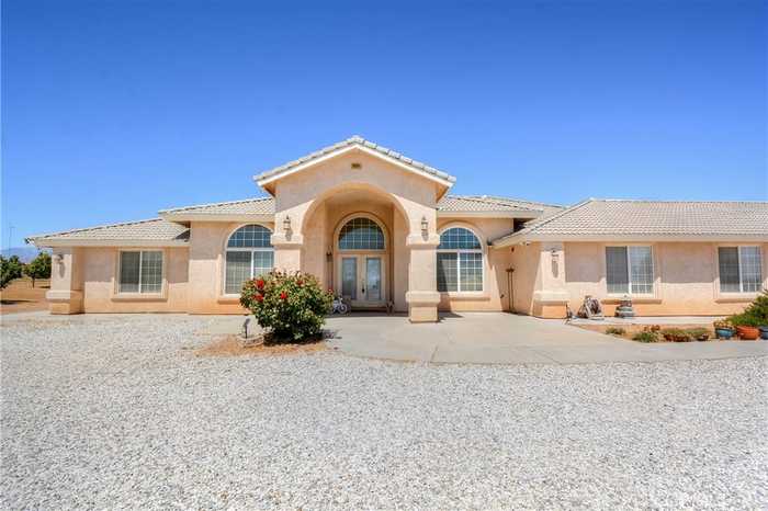 photo 1: 8954 Arrowhead Road, Phelan CA 92371