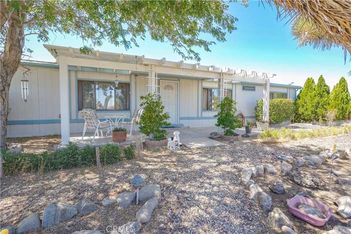 photo 1: 5573 Duncan Road, Phelan CA 92371