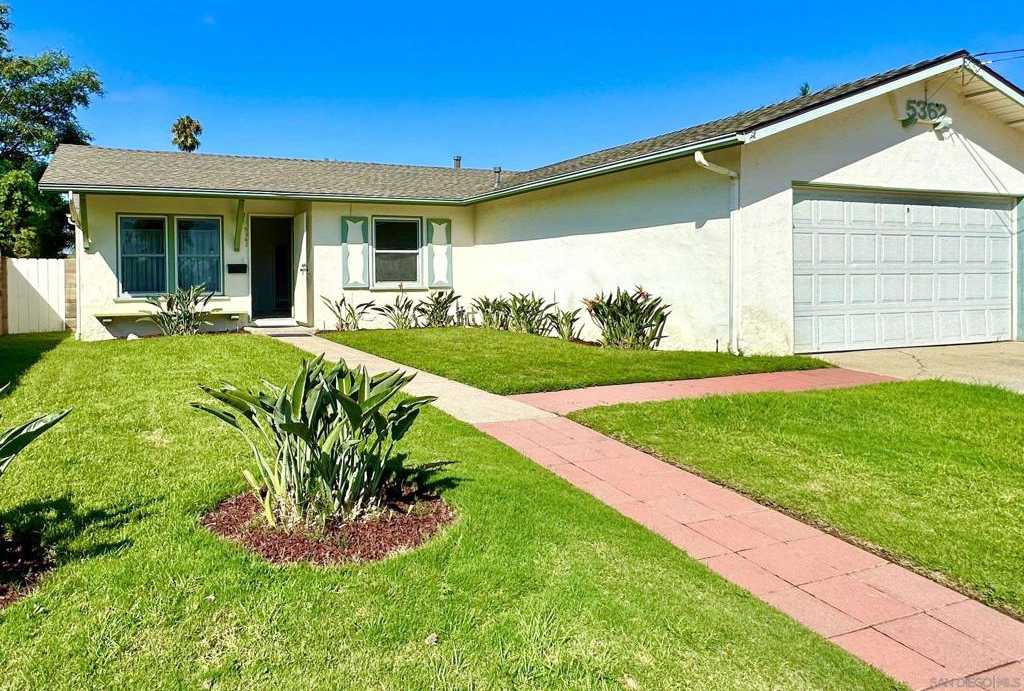 photo 1: 5362 Lodi St, San Diego CA 92117