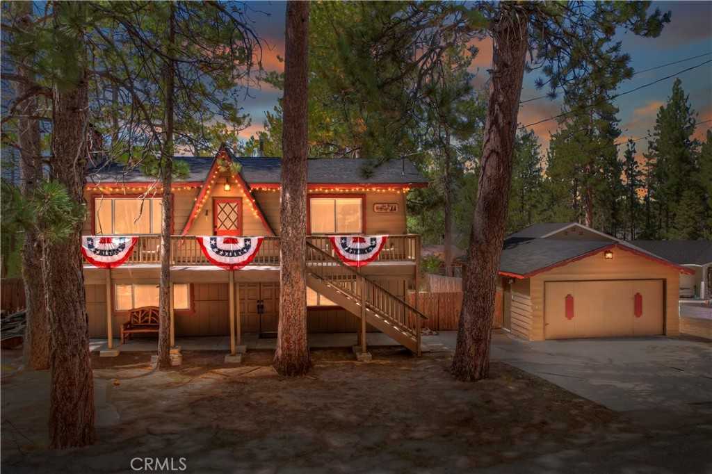 photo 2: 39138 Chincapin Road, Big Bear Lake CA 92315