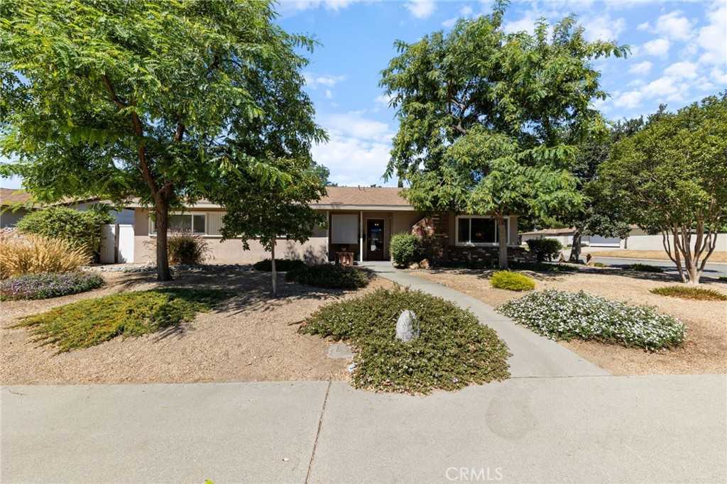 photo 1: 505 Citadel Avenue, Claremont CA 91711