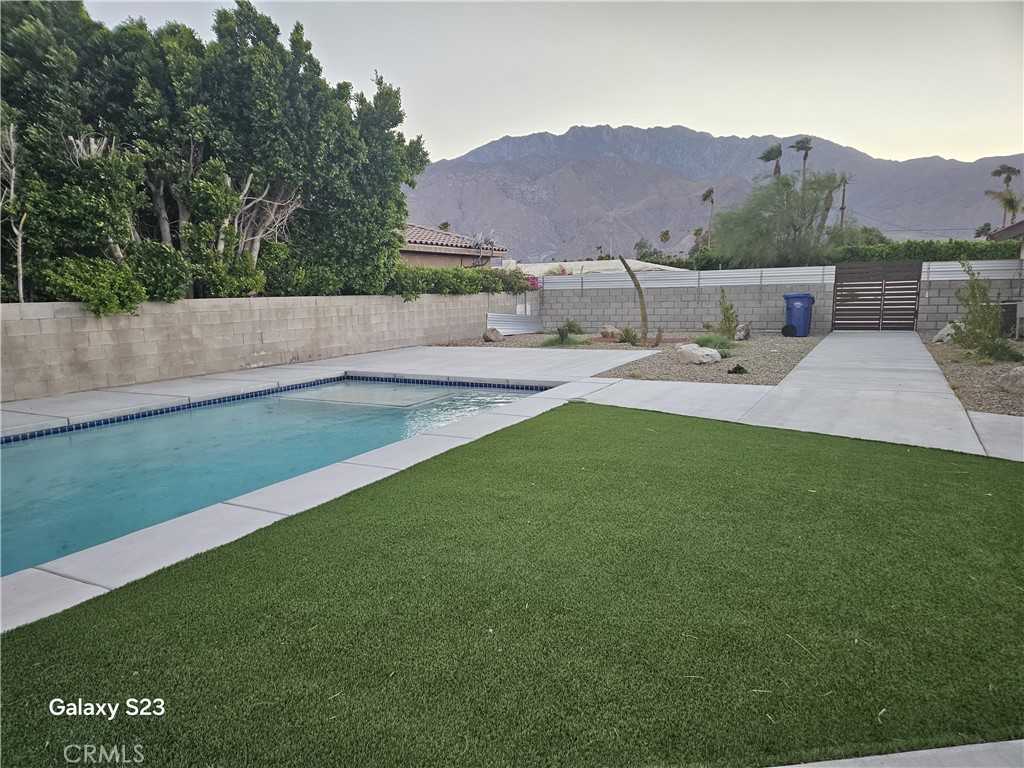 photo 3: 2088 N Cerritos Road, Palm Springs CA 92262