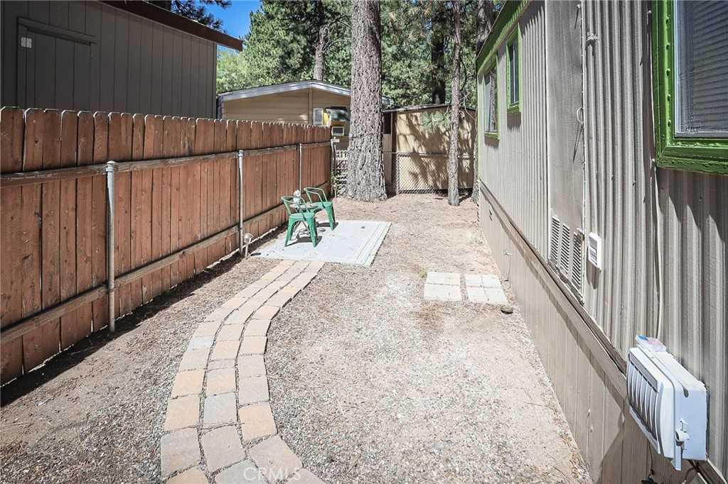 photo 3: 475 Thrush Drive Unit 32, Big Bear Lake CA 92315