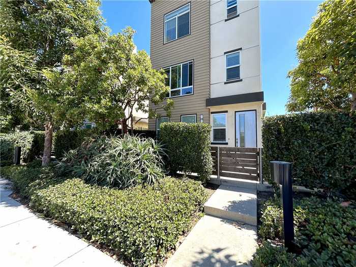 photo 1: 589 Victoria Street, Costa Mesa CA 92627