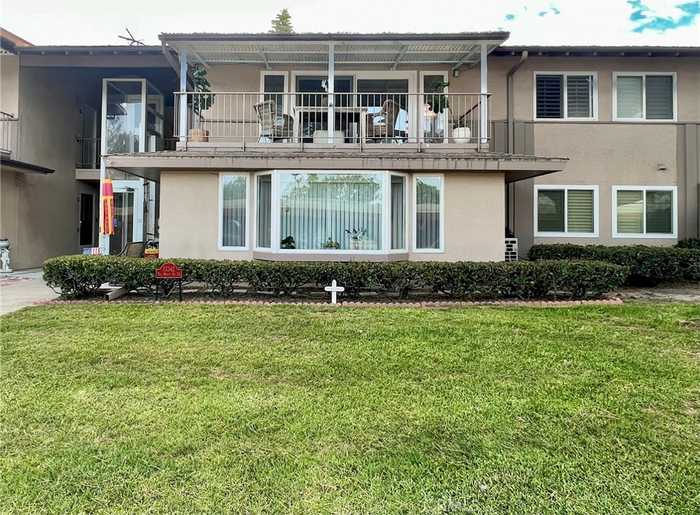 photo 2: 13342 Del Monte Dr., M15-5N, Seal Beach CA 90740